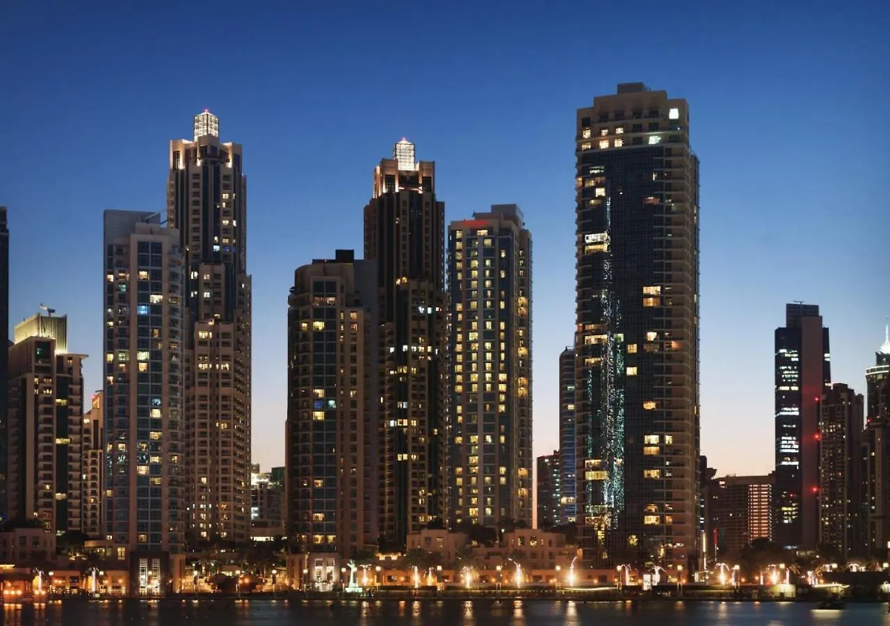 Aparthotel Ramada By Wyndham Downtown Dubaj