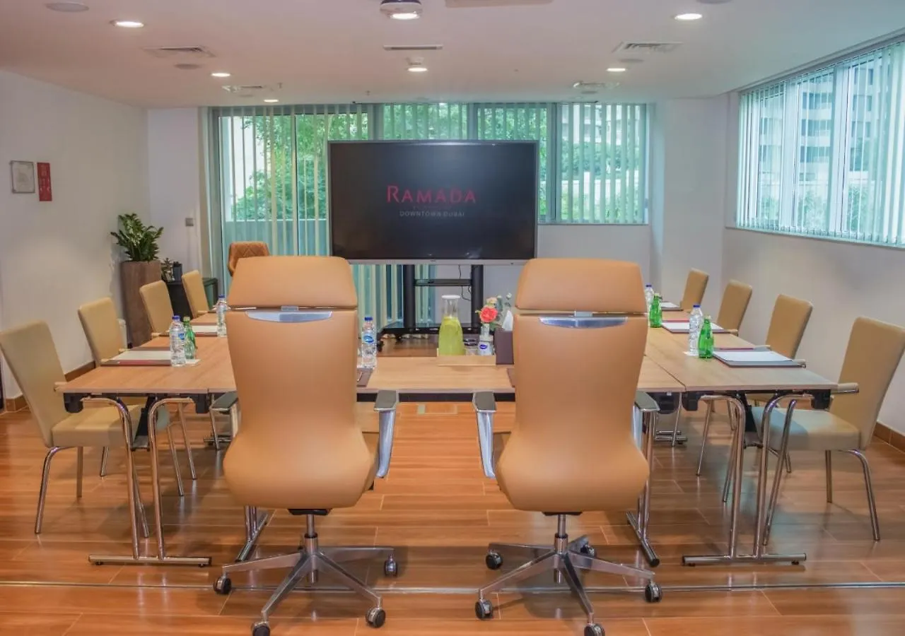 Aparthotel Ramada By Wyndham Downtown Dubaj