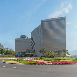 Hyatt Regency - Corniche ***** Dubai