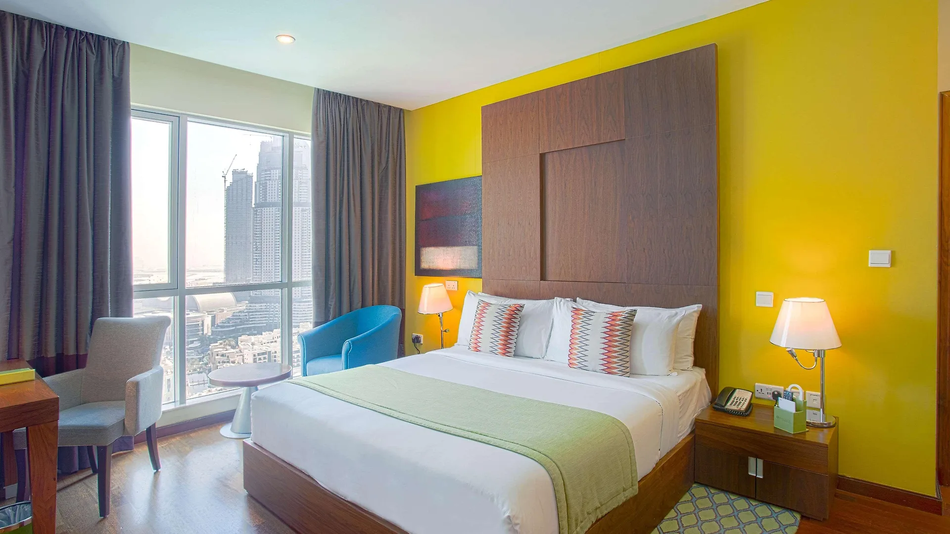 Ramada By Wyndham Downtown Dubai Aparthotel