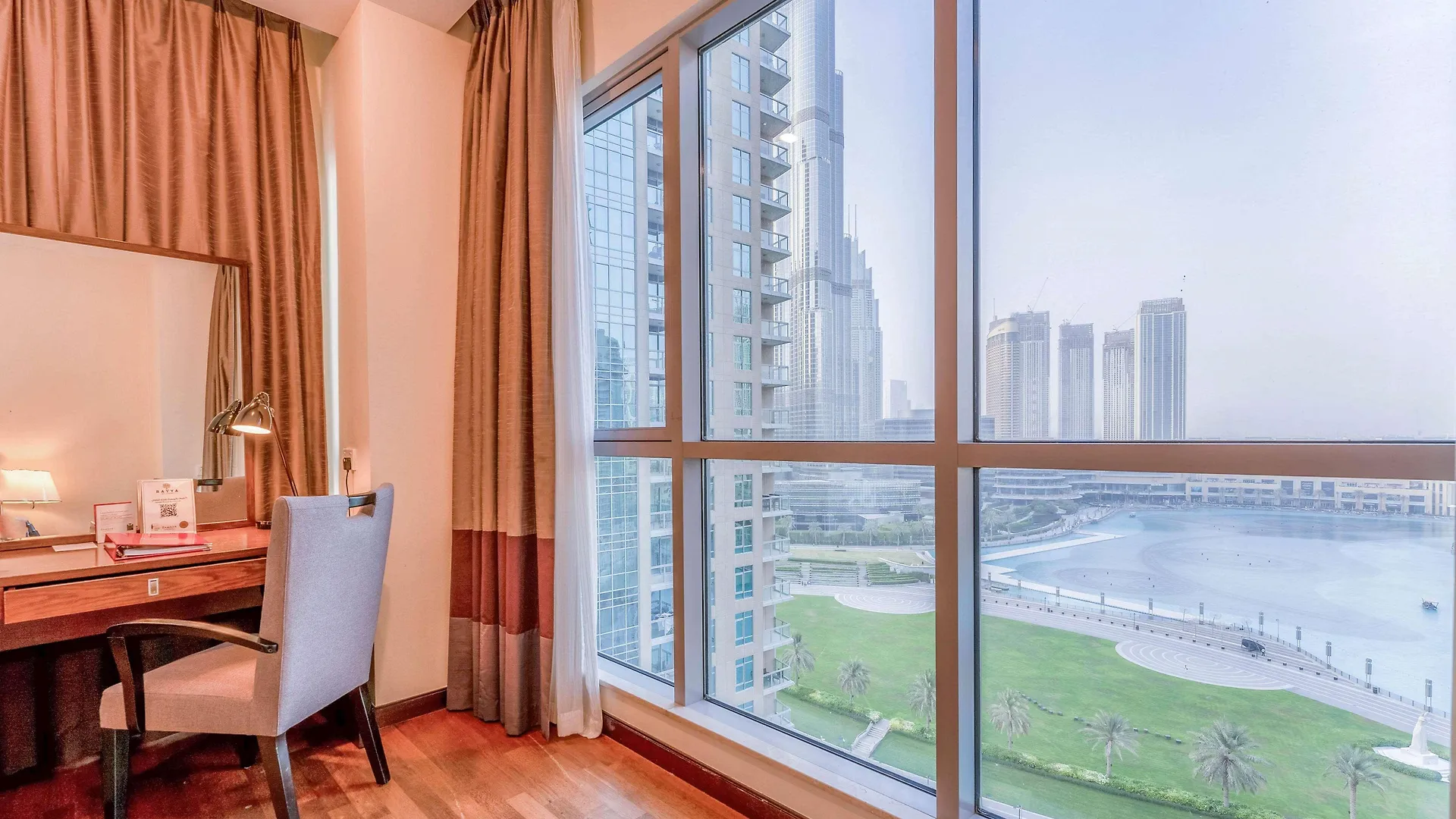 Ramada By Wyndham Downtown Dubai Aparthotel